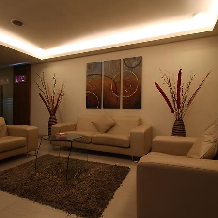 Minerva Grand Secunderabad Hotel Haiderabad Buitenkant foto
