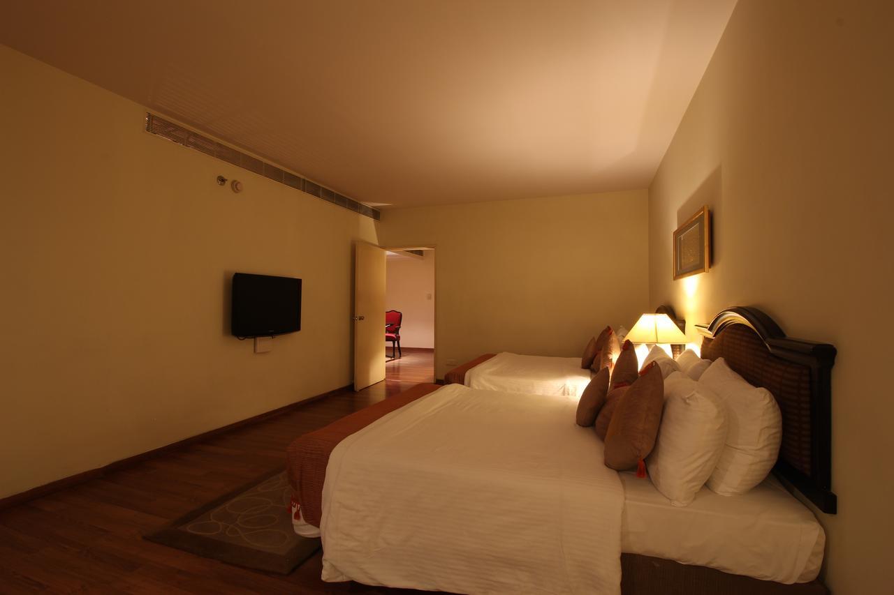 Minerva Grand Secunderabad Hotel Haiderabad Buitenkant foto