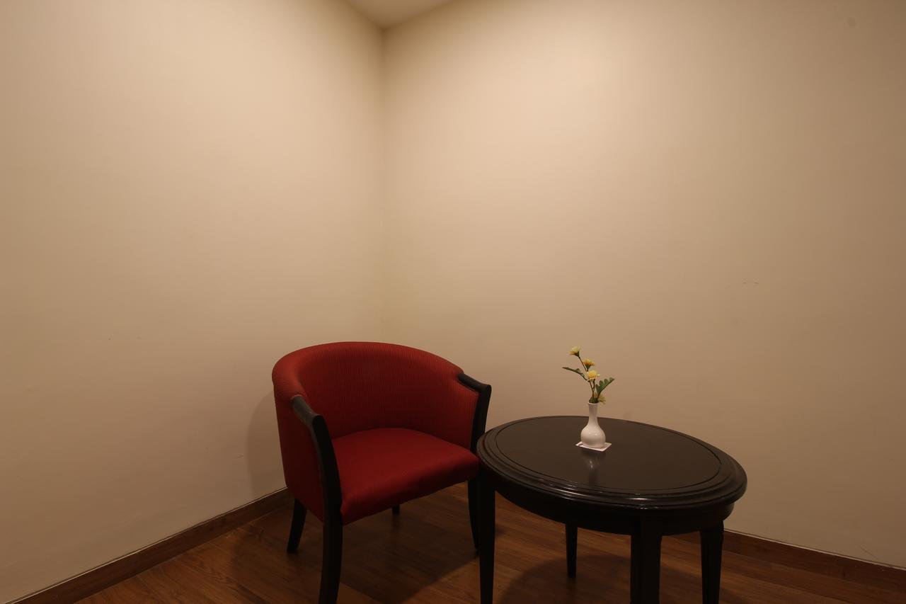 Minerva Grand Secunderabad Hotel Haiderabad Buitenkant foto