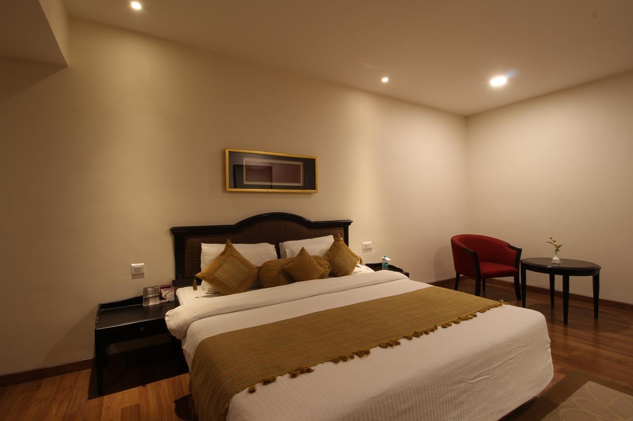 Minerva Grand Secunderabad Hotel Haiderabad Buitenkant foto