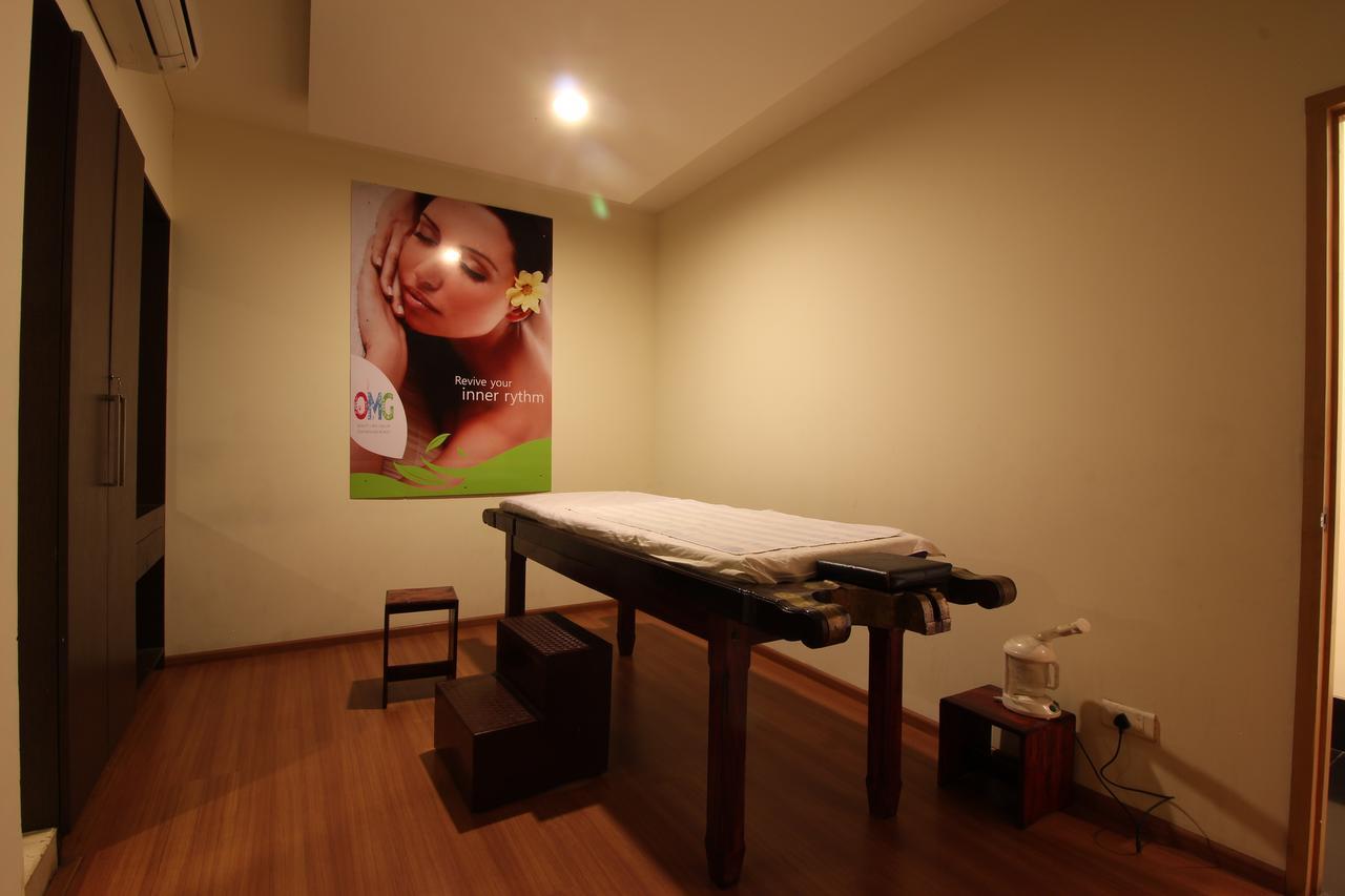 Minerva Grand Secunderabad Hotel Haiderabad Buitenkant foto