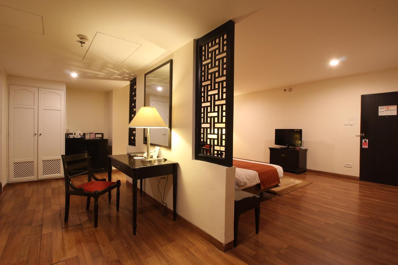 Minerva Grand Secunderabad Hotel Haiderabad Buitenkant foto