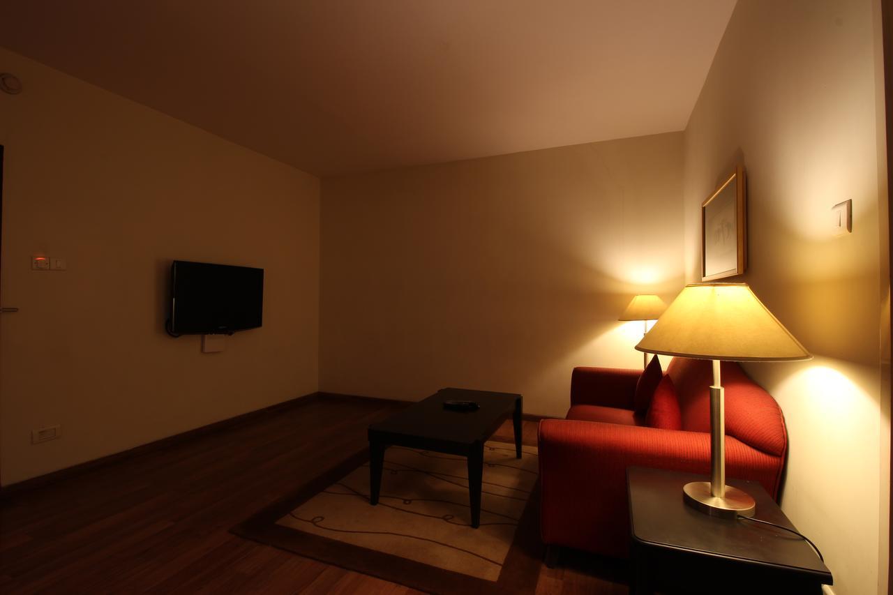Minerva Grand Secunderabad Hotel Haiderabad Buitenkant foto