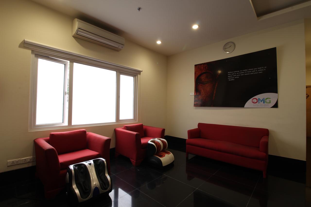 Minerva Grand Secunderabad Hotel Haiderabad Buitenkant foto